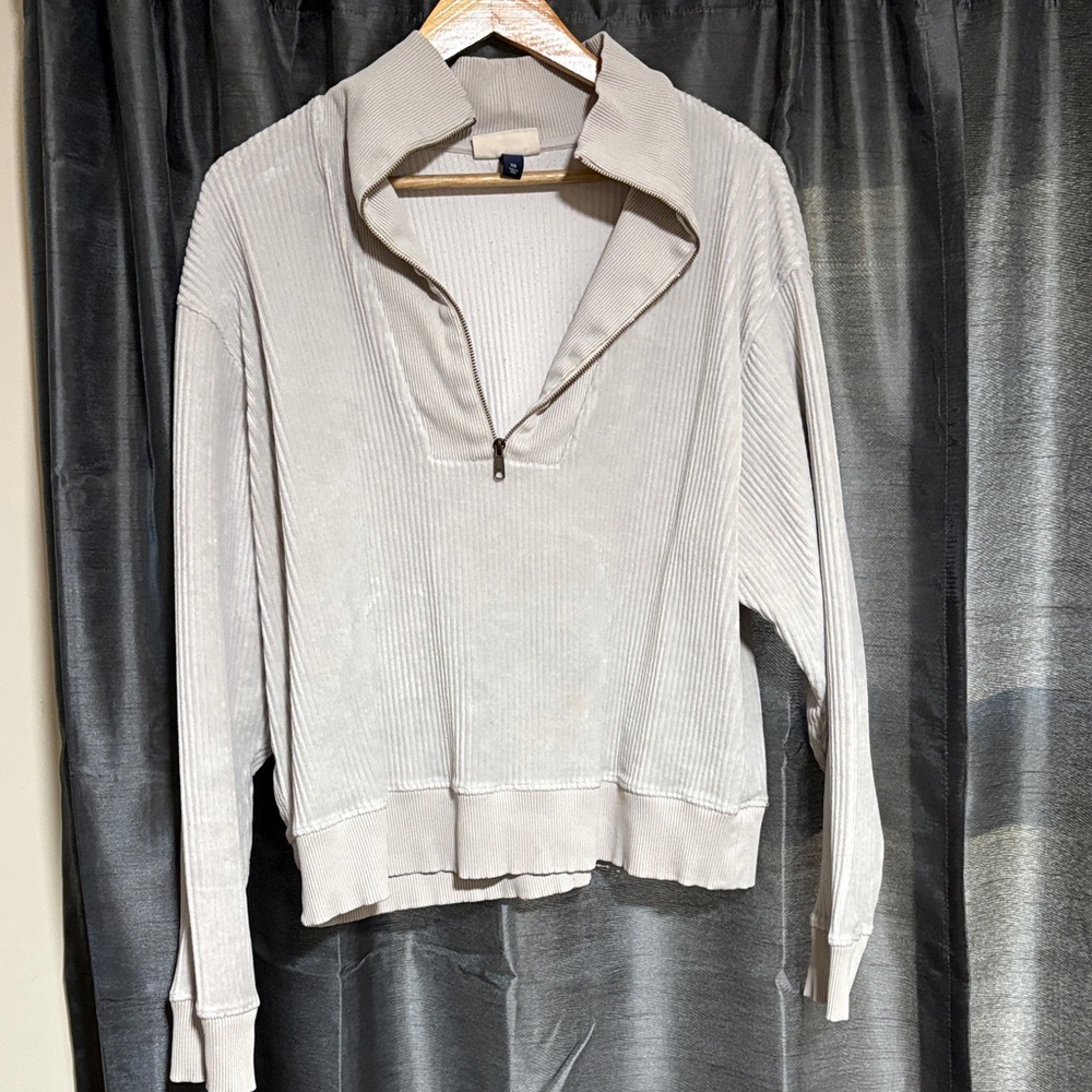 Universal Thread Cream Quarter-Zip Sweater